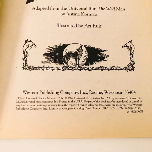 Vintage 1992 Universal Studios Monsters  Presents The Wolf Man Book with Poster - Picture 7 of 14